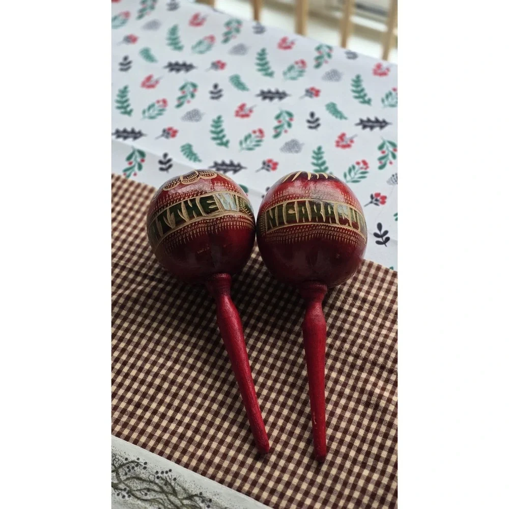 2pc Decorative Red Maracas Handmade Percussion Instrument Traditional Shakers